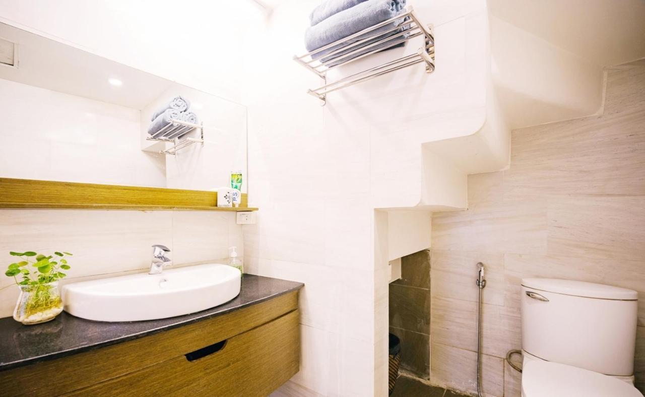 Entire French House With 4 Bedrooms In Hanoi Downtown ภายนอก รูปภาพ