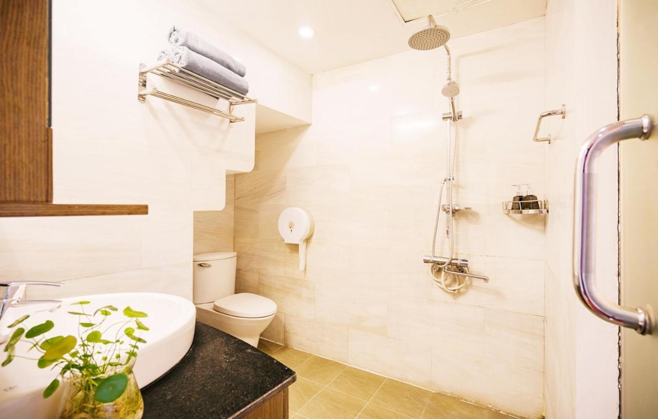 Entire French House With 4 Bedrooms In Hanoi Downtown ภายนอก รูปภาพ